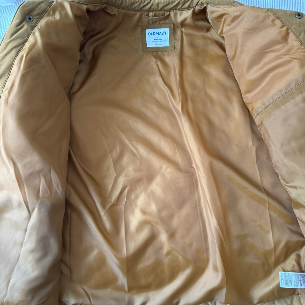Old Navy Water Resistant Quilted Barn Jacket in Color
Bourbon - Picture 11 of 12